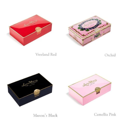 Four elegant boxes in different colors and designs.